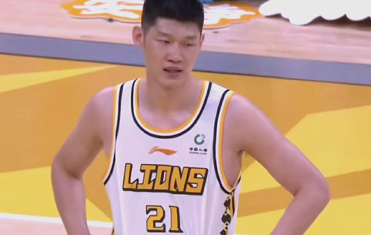 包含凭借一波辽宁队，CBA季后赛成功碾压，现场教练席炸锅的词条