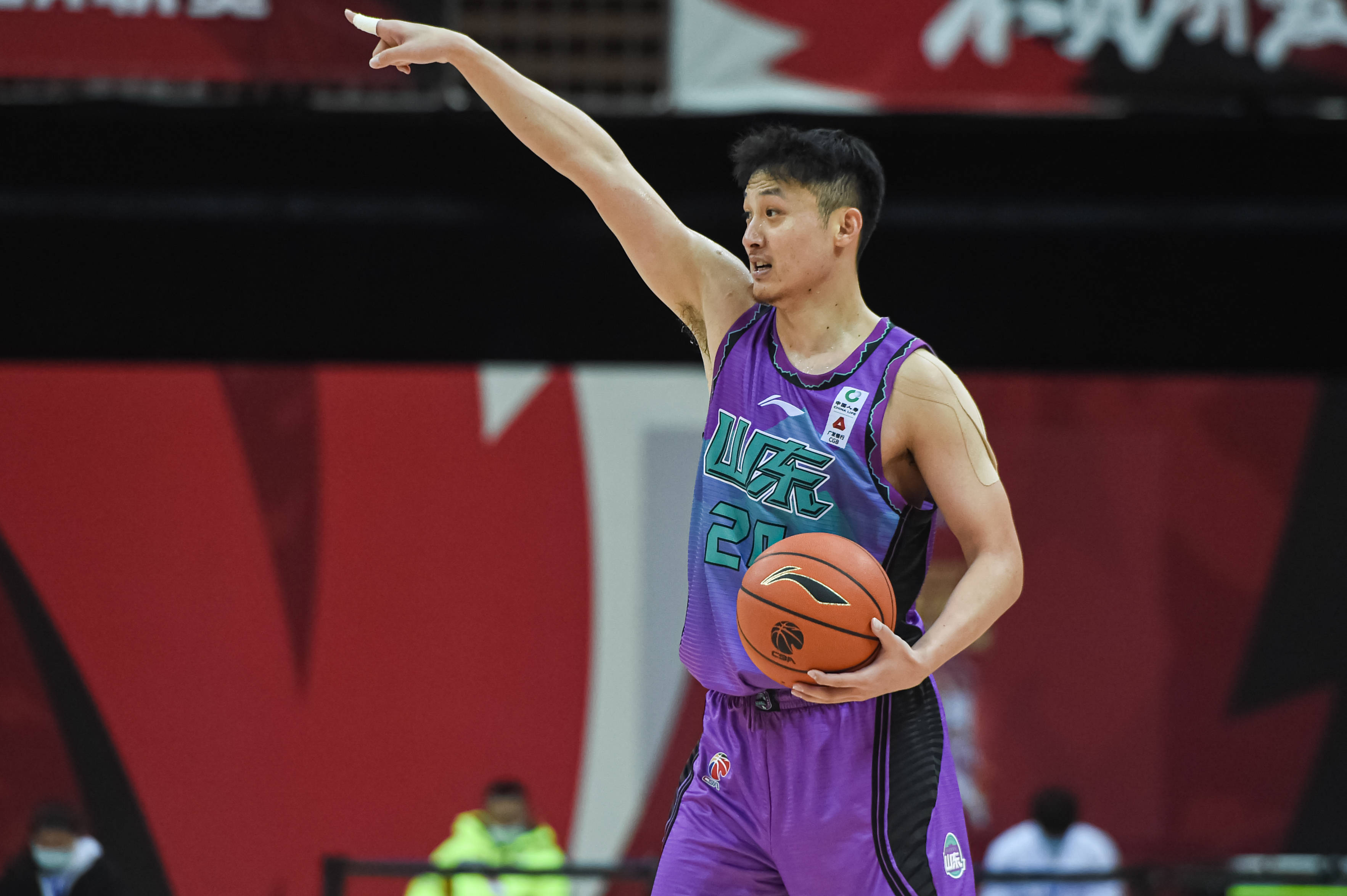 沈阳城市与逆境抗争，力求保持比赛状态的简单介绍