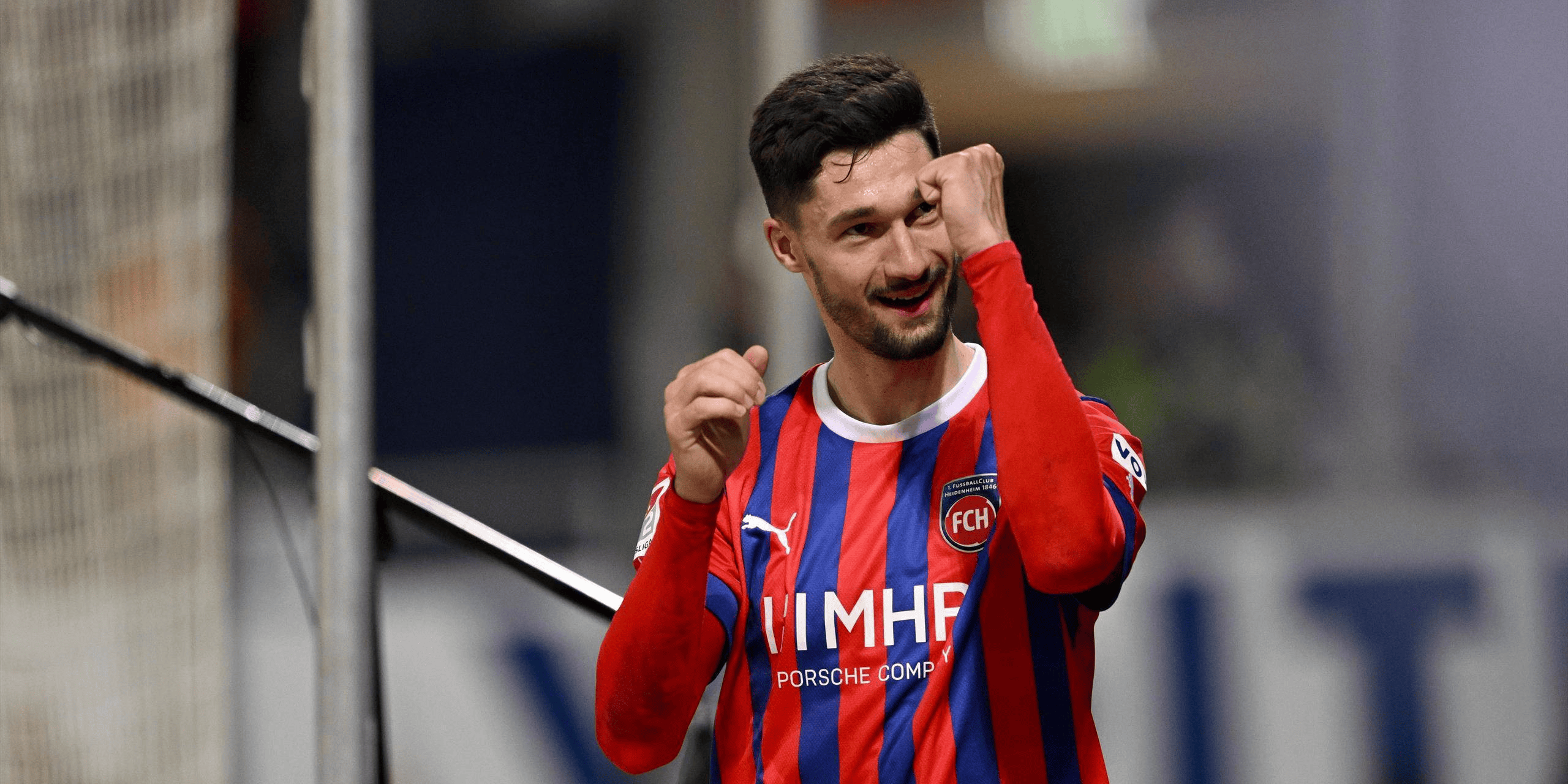 华体会网站入口-云达不莱梅遭受惨败，士气低沉