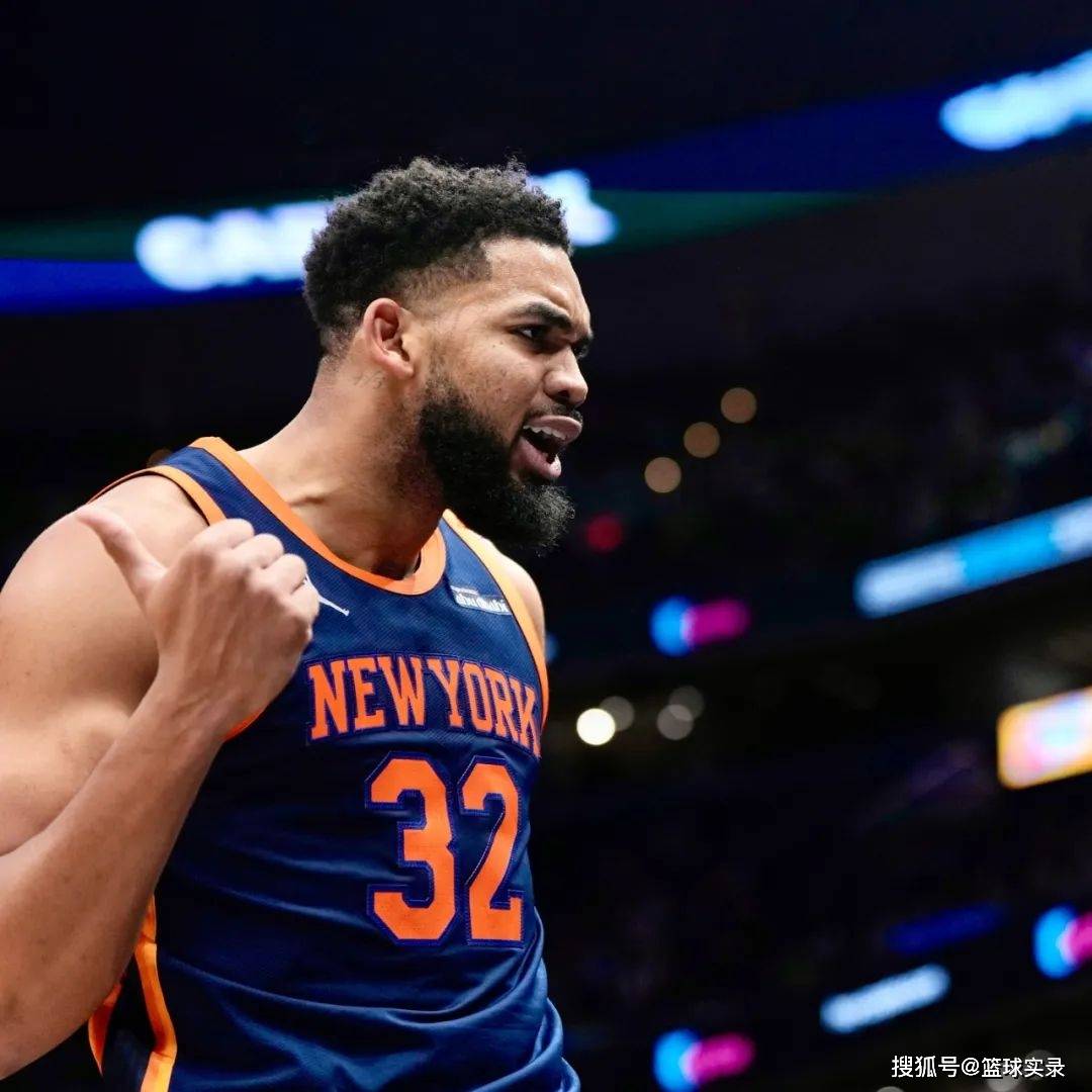 华体会app下载-包含开拓者队唐斯遭遇伤病困扰,球队战绩或受影响的词条