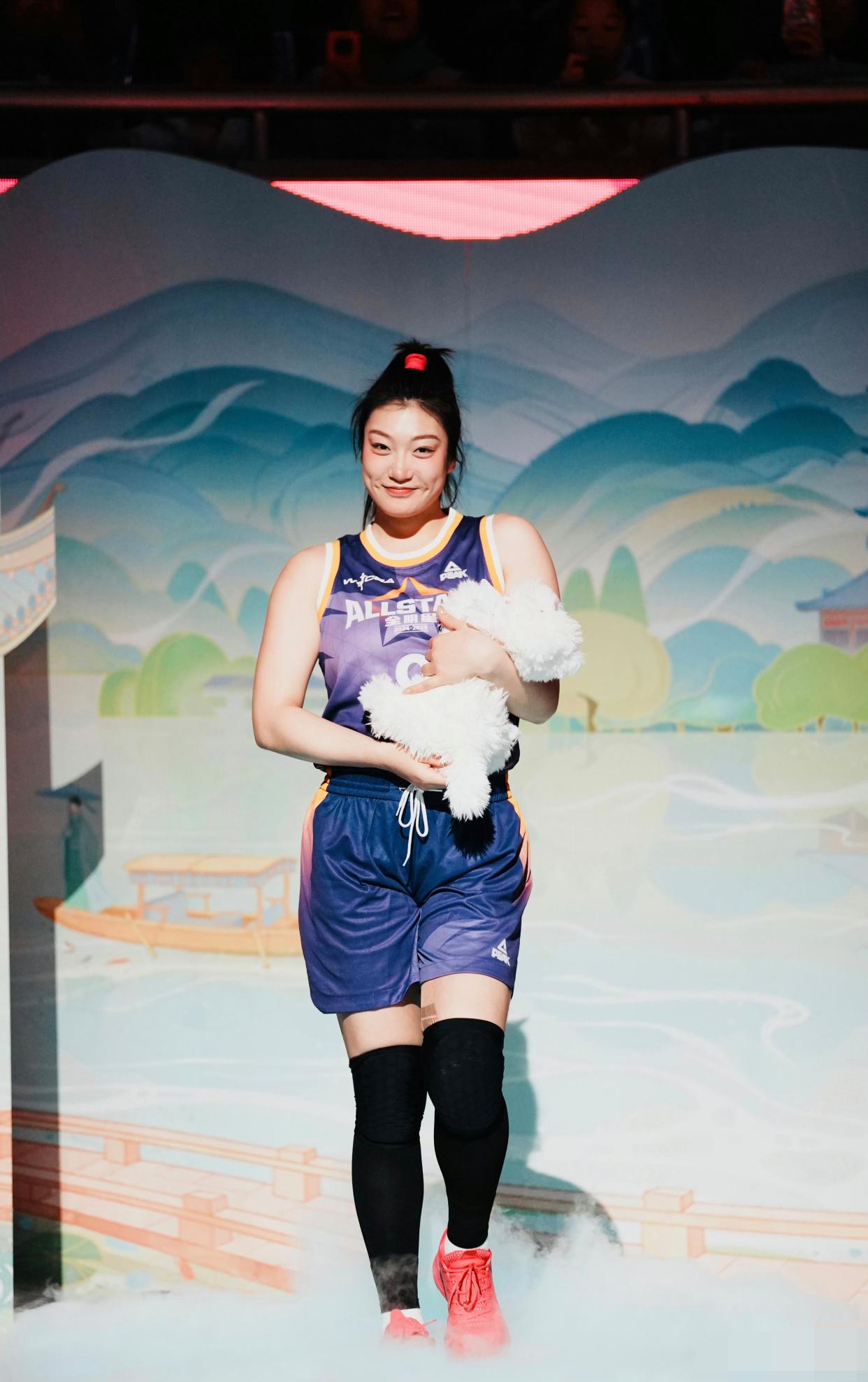 关于铿锵玫瑰!运动员优雅斩获金牌的信息 关于铿锵玫瑰!运动员优雅斩获金牌的信息