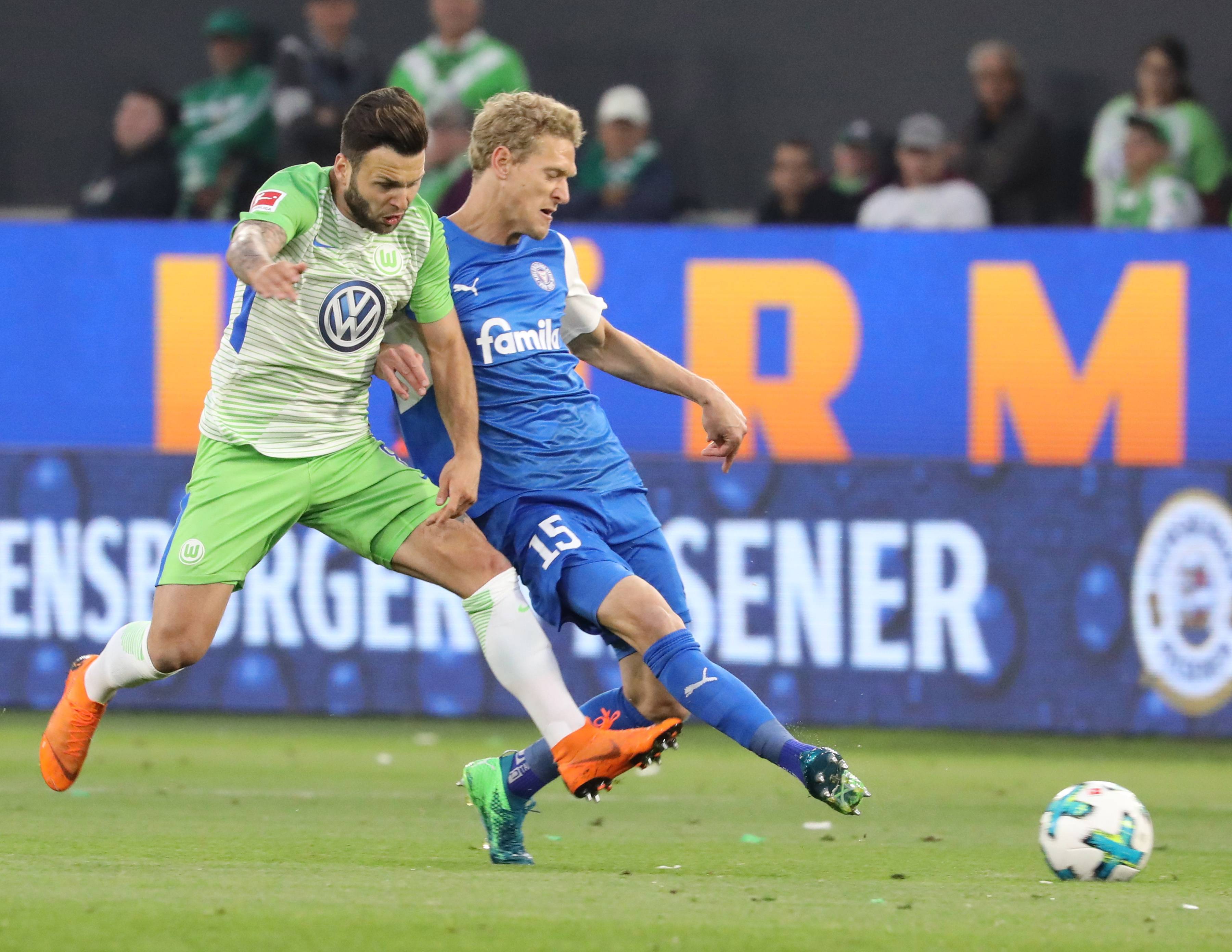 华体会新闻-沃尔夫斯堡战平对手,保持德甲比赛不败纪录的简单介绍