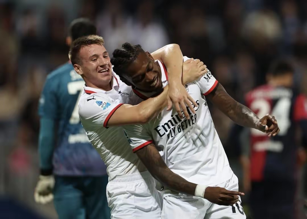 利物浦主场不敌AC米兰,防线犯错导致失利的简单介绍 利物浦主场不敌AC米兰,防线犯错导致失利的简单介绍