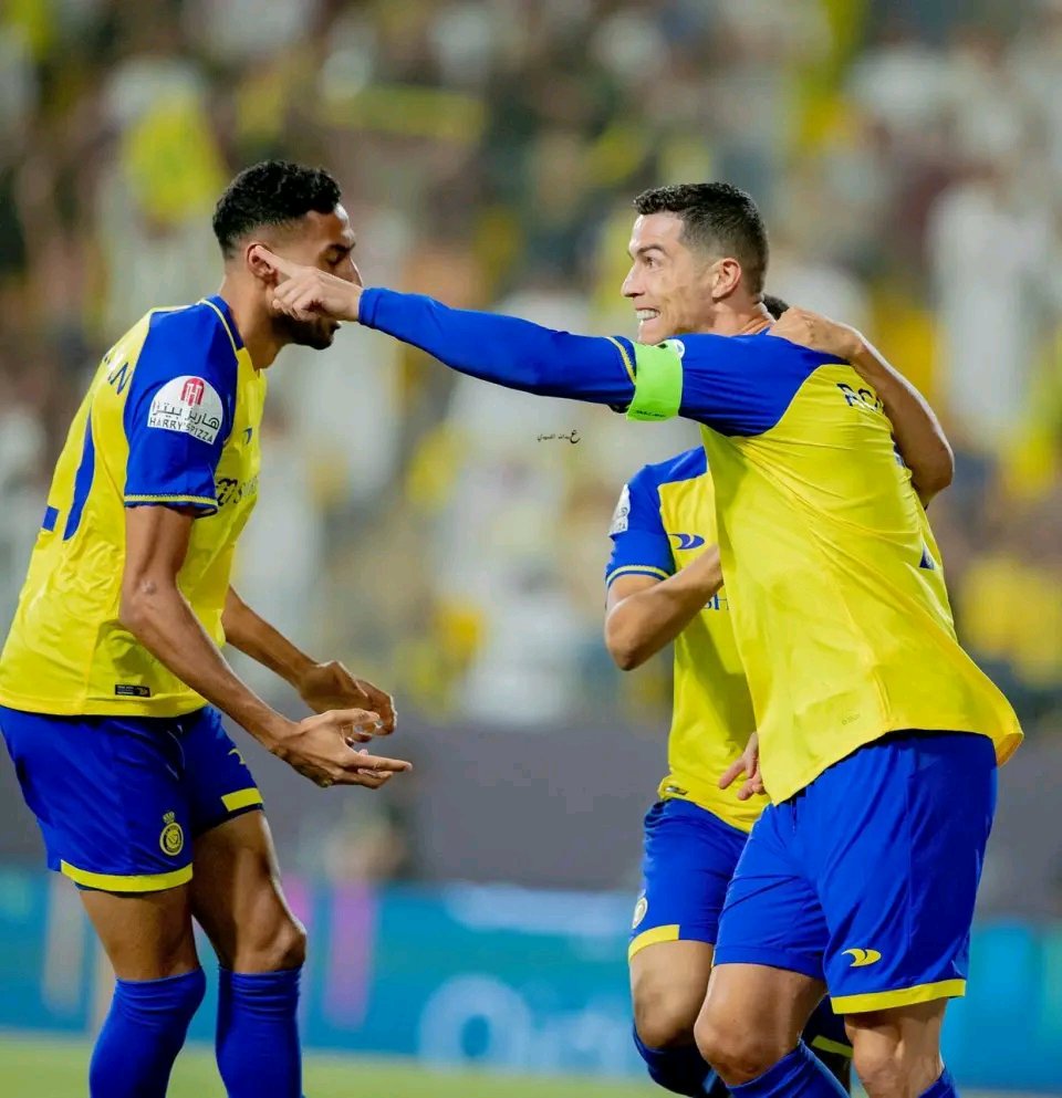 沙尔克球员发挥出色,击败对手 沙尔克球员发挥出色,击败对手